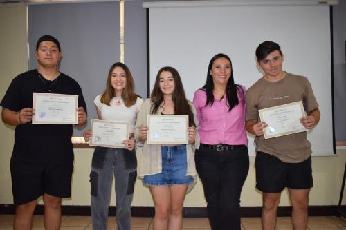 Estudiantes recibieron Certificación de Inglés Internacional